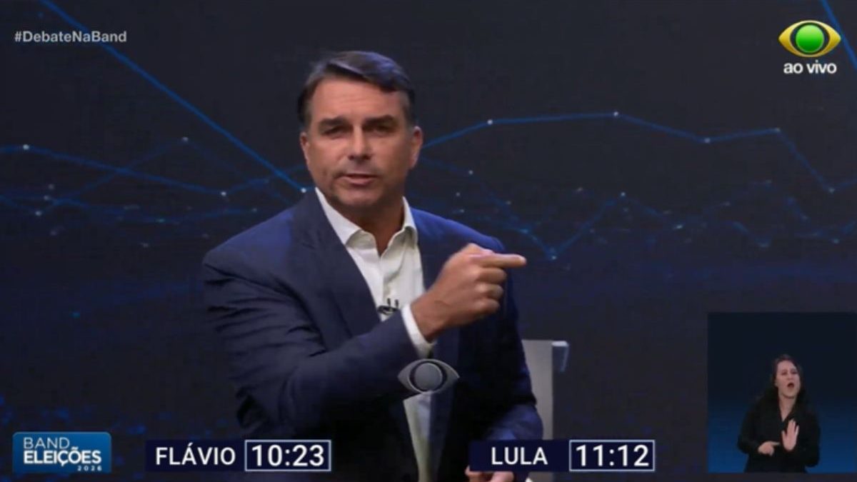 Flávio promete dia de folga sem medo de assalto e com dinheiro para encher o carrinho