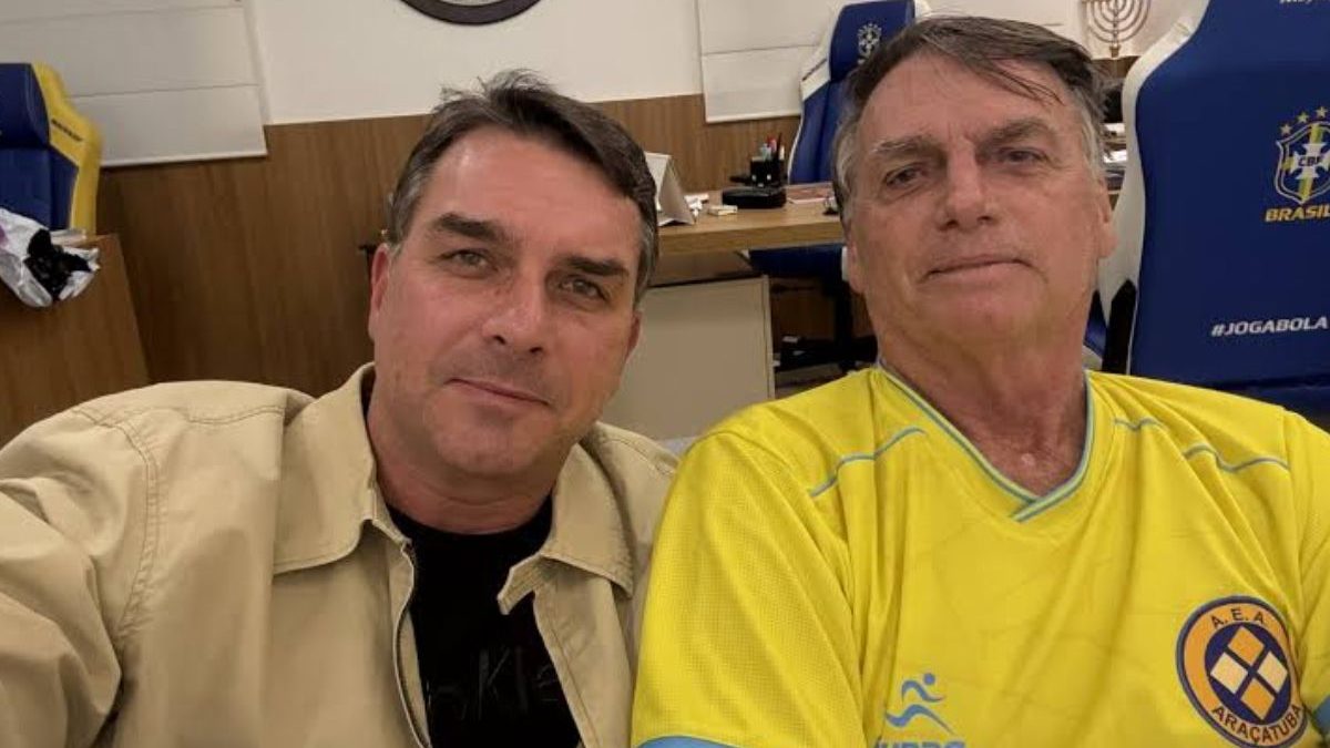PGR defende liberação de visitas de Flávio Bolsonaro ao pai, o ex-presidente Jair Bolsonaro