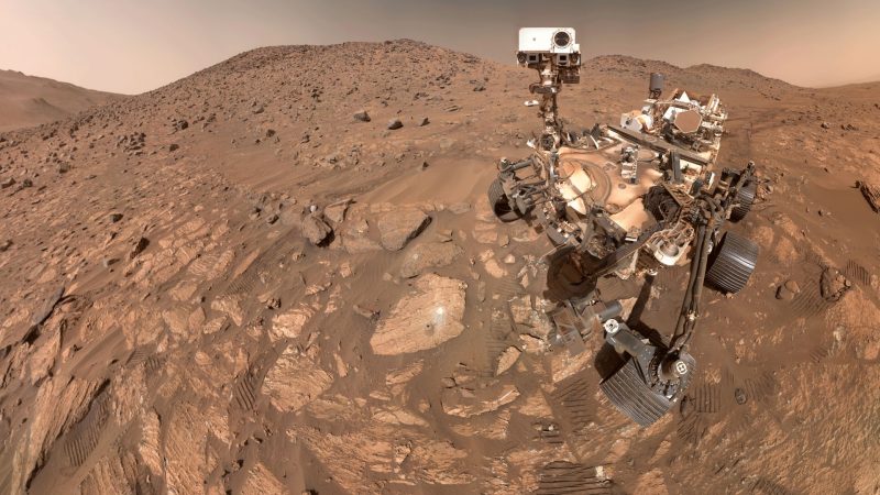 A expectativa da equipe é que a Curiosity chegue à base dos yardangs em algum momento de 2027 - NASA/ND Mais