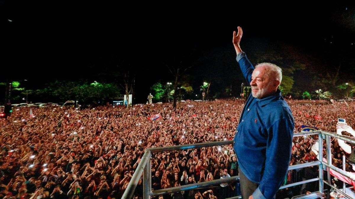 Dólar hoje: o que acontece na economia após Lula reeleito?