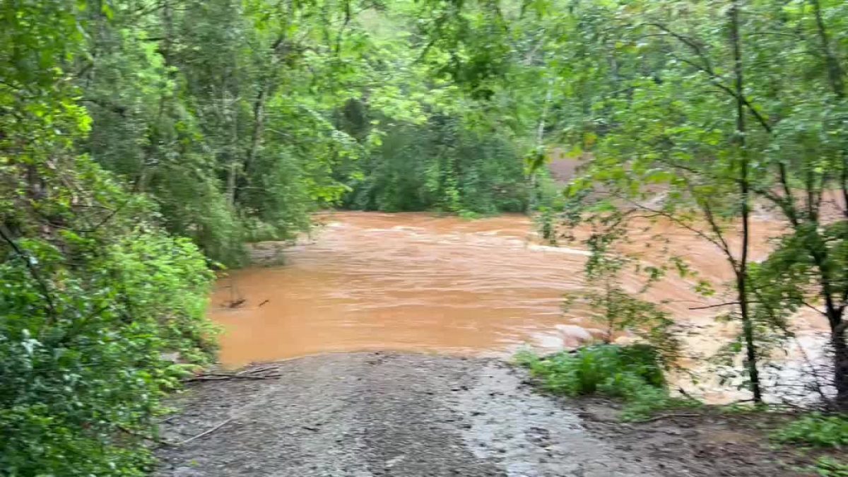 VÍDEO: 337 mm de chuva em 13 dias deixam pontes submersas, lavouras alagadas e estradas danificadas em SC - Foto