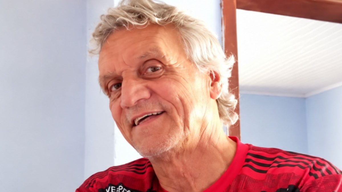 Filho confessa ter matado o próprio pai a facadas após discussão; homem foi encontrado morto na área externa de casa em SC