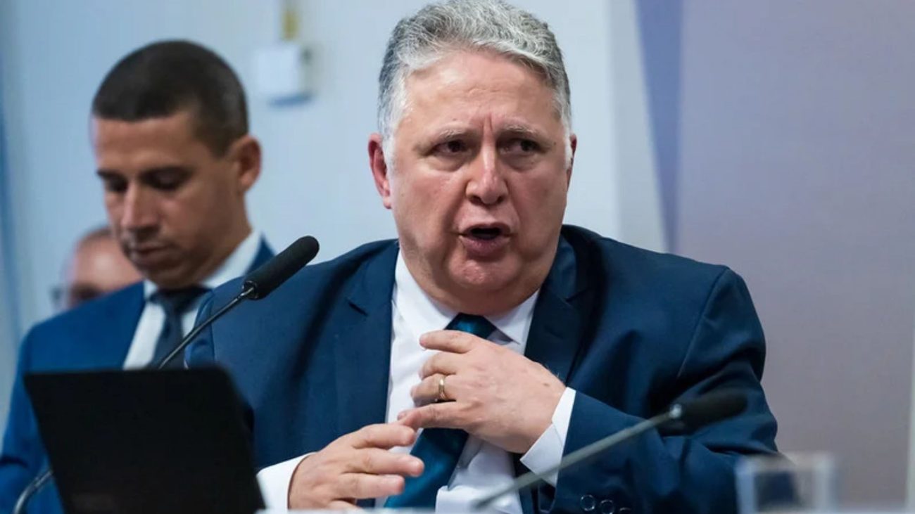 Douglas Ruas é eleito governador do Rio de Janeiro após retotalização dos votos