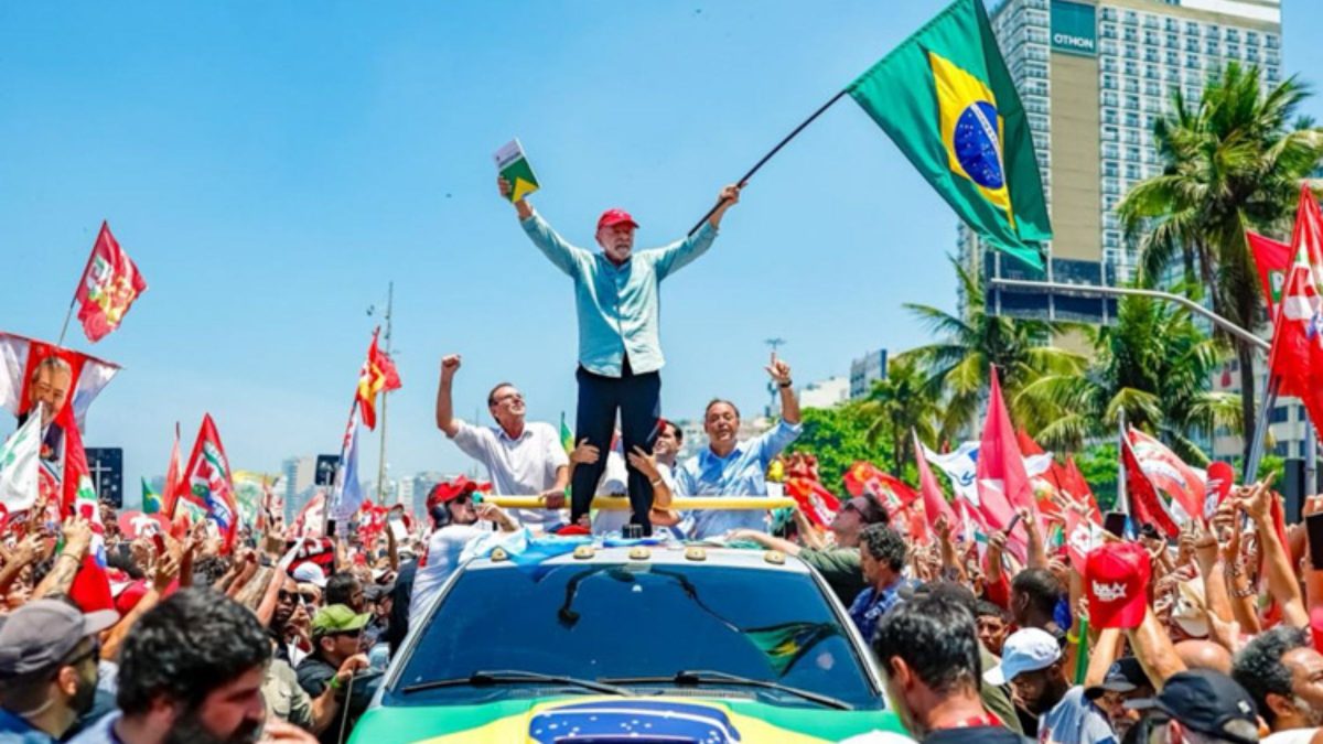 Lula encerra campanha com atos no Rio de Janeiro e em São Paulo às vésperas do segundo turno das Eleições 2026