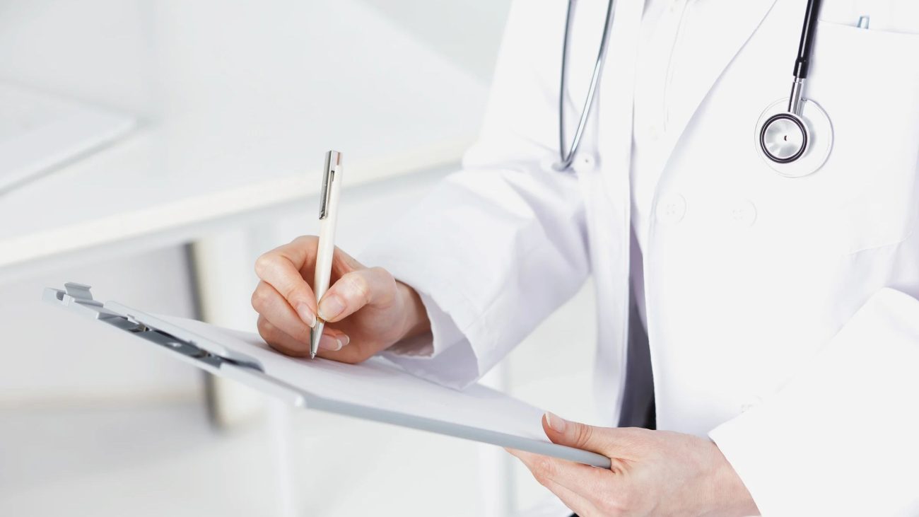 Senado aprova exame nacional para médicos: Enamed terá provas no 2º, 4º e 6º anos da faculdade.